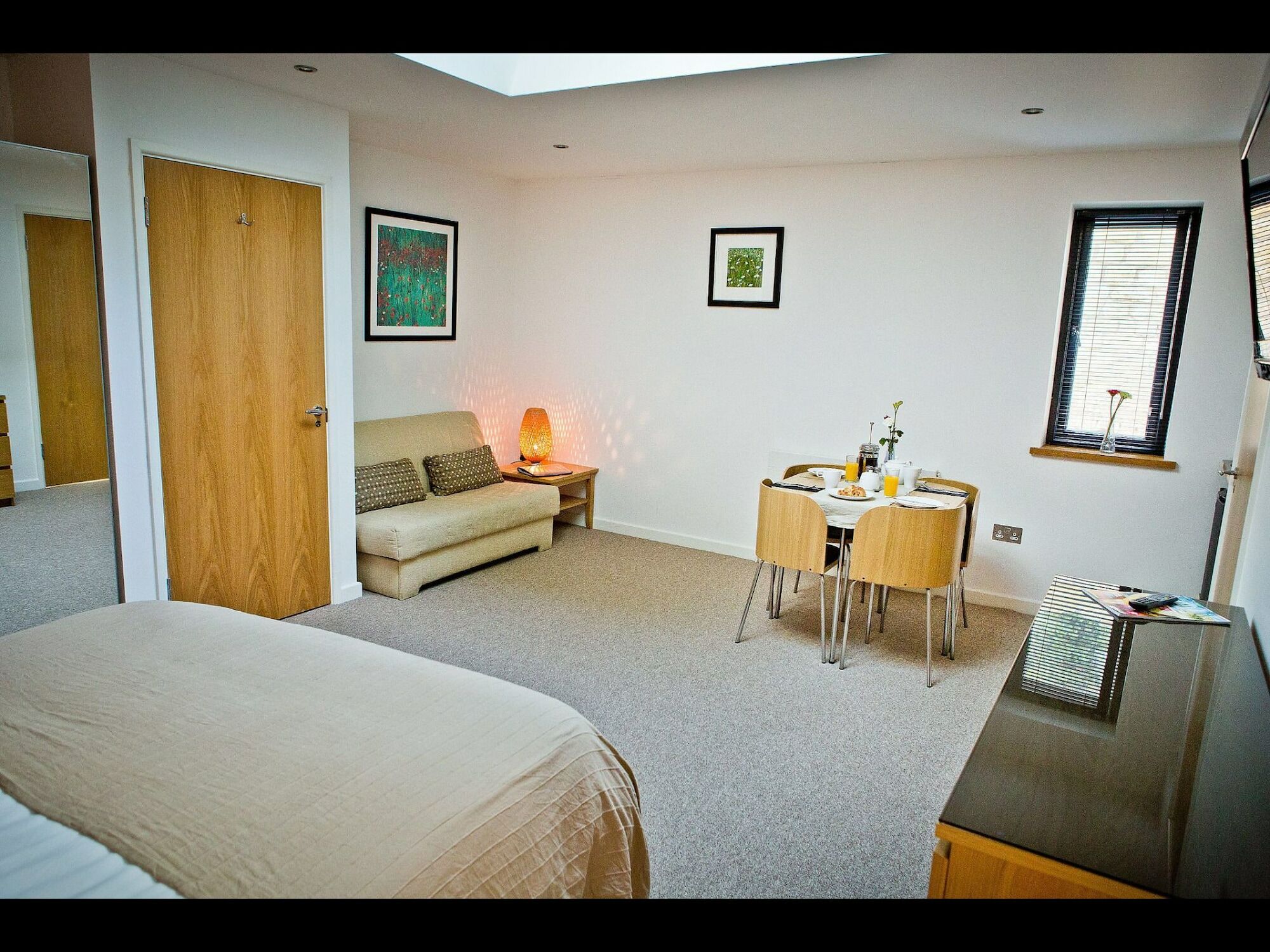 Hotel The Cedars Bathford Esterno foto